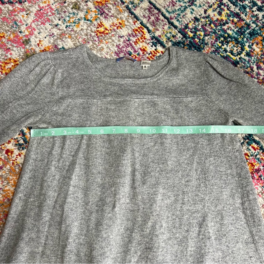 Acrobat Sweater Women's Small‎ Silk Cashmere Ruffle Hem Pullover Gray Back Slit - Picture 10 of 12